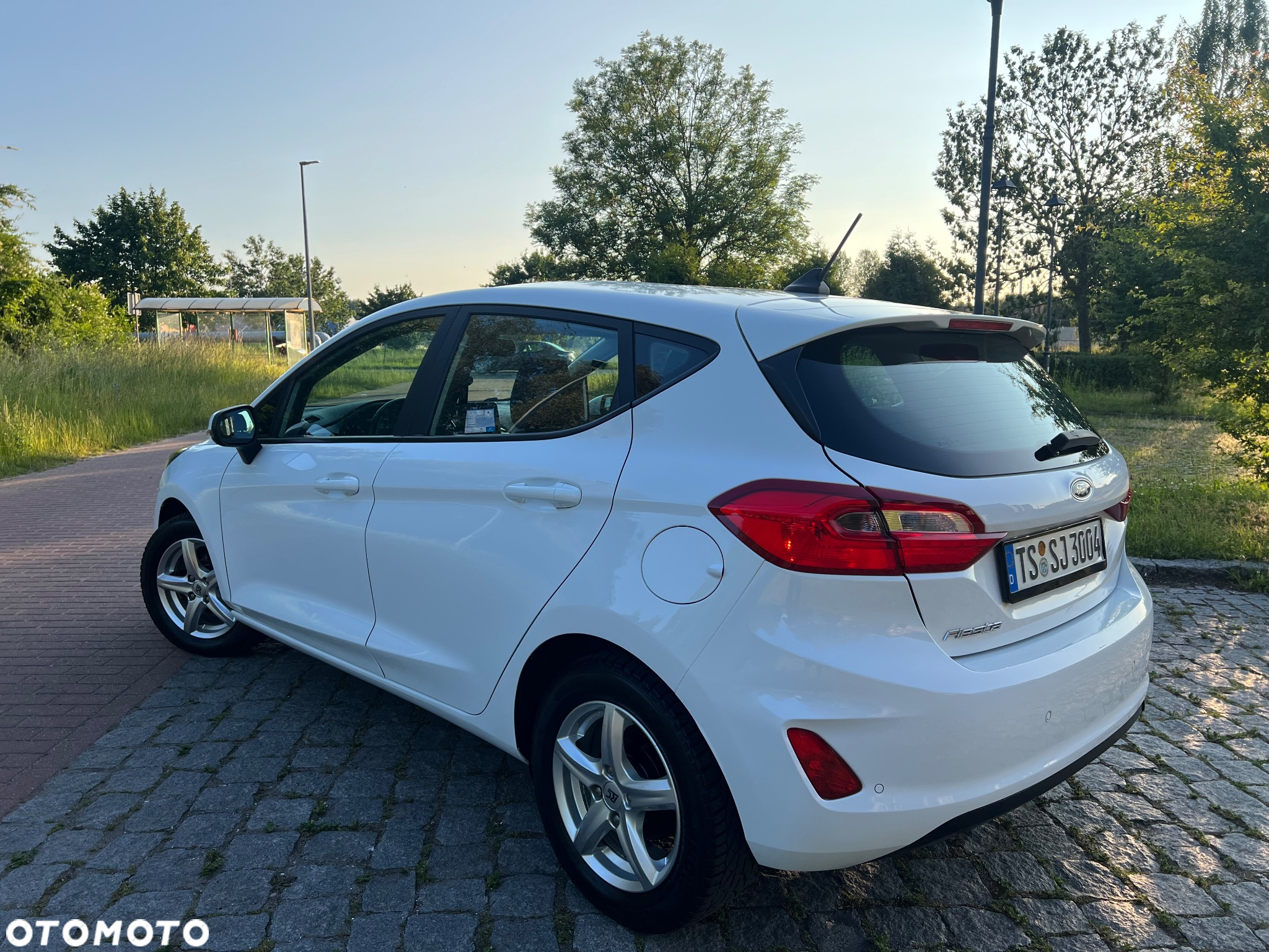 Ford Fiesta 1.0 EcoBoost S&S COOL&CONNECT - 7