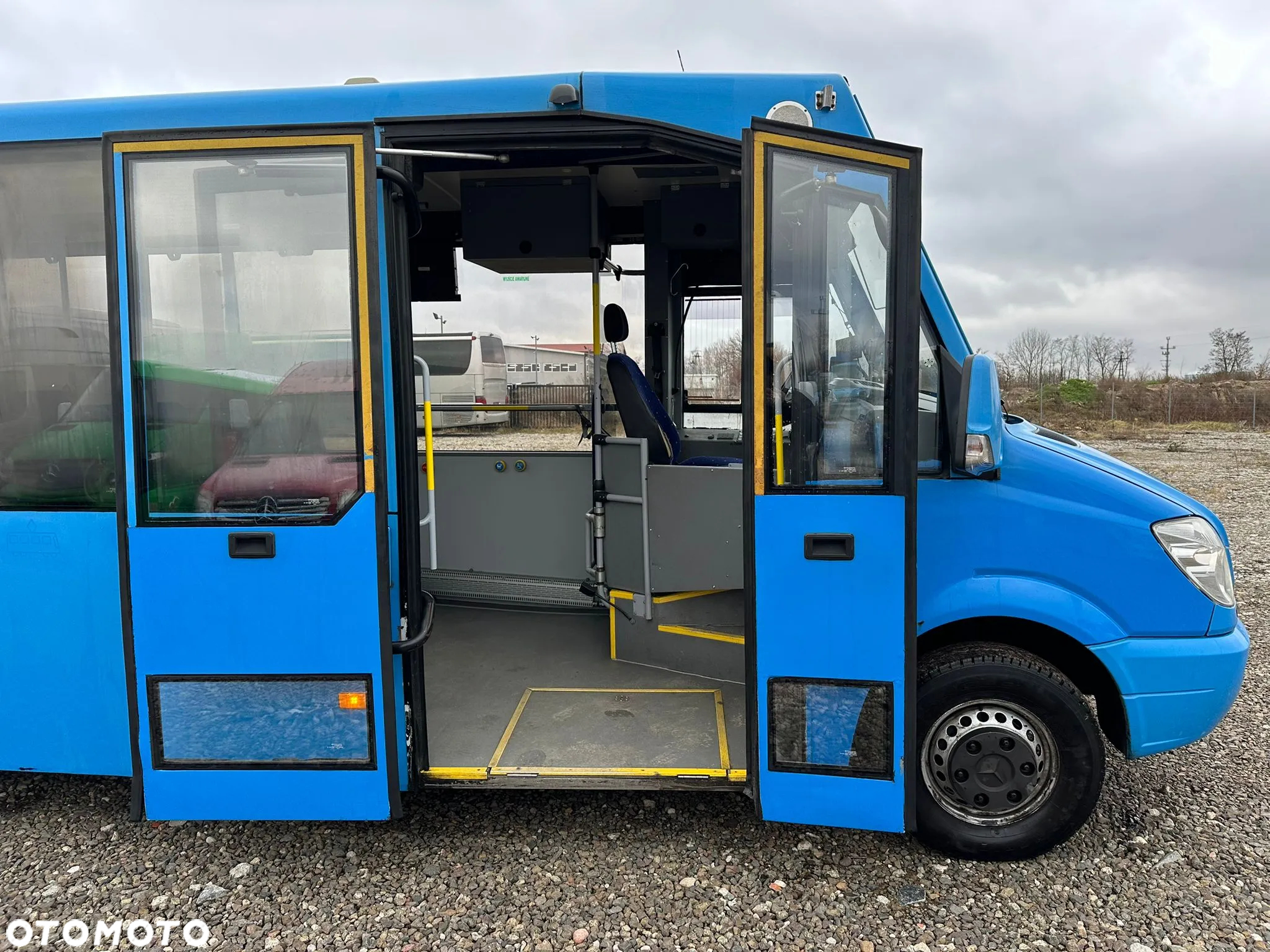 Mercedes-Benz Sprinter 516 - 7