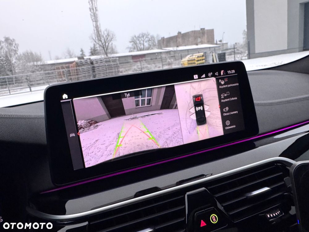 BMW Seria 5 520d xDrive M Sport sport - 20