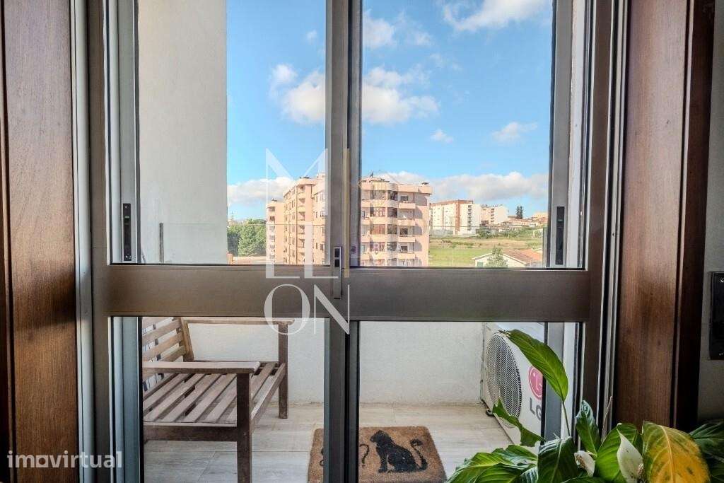Apartamento T3, junto à estação do metro - Rio Tinto - Grande imagem: 4/39