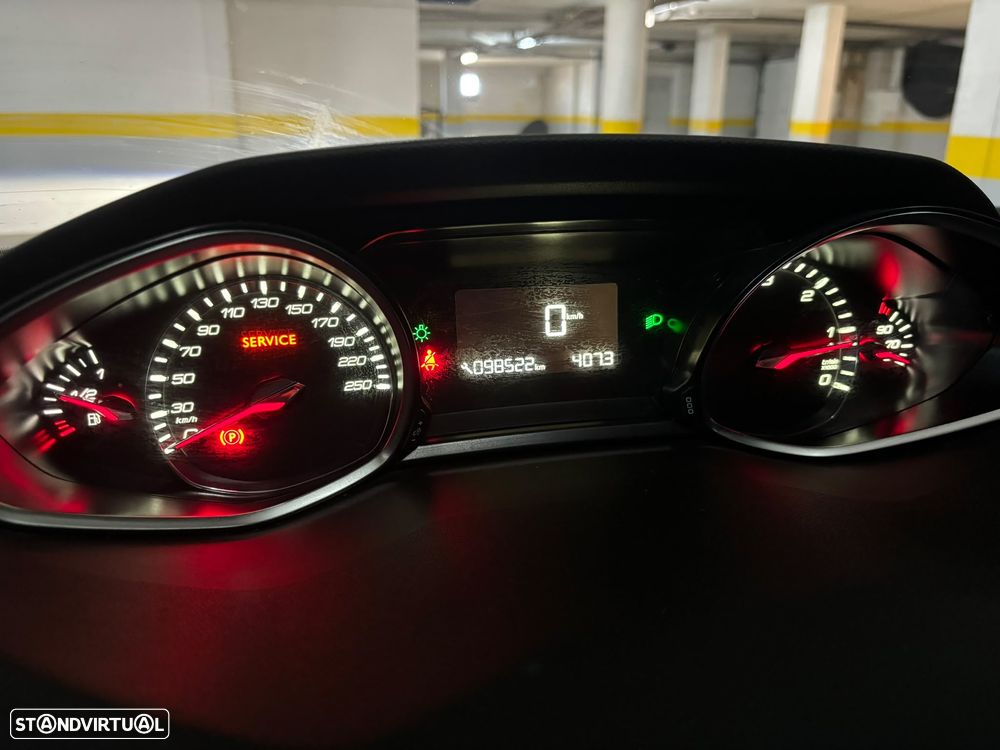 Peugeot 308 1.6 BlueHDi Allure - 3