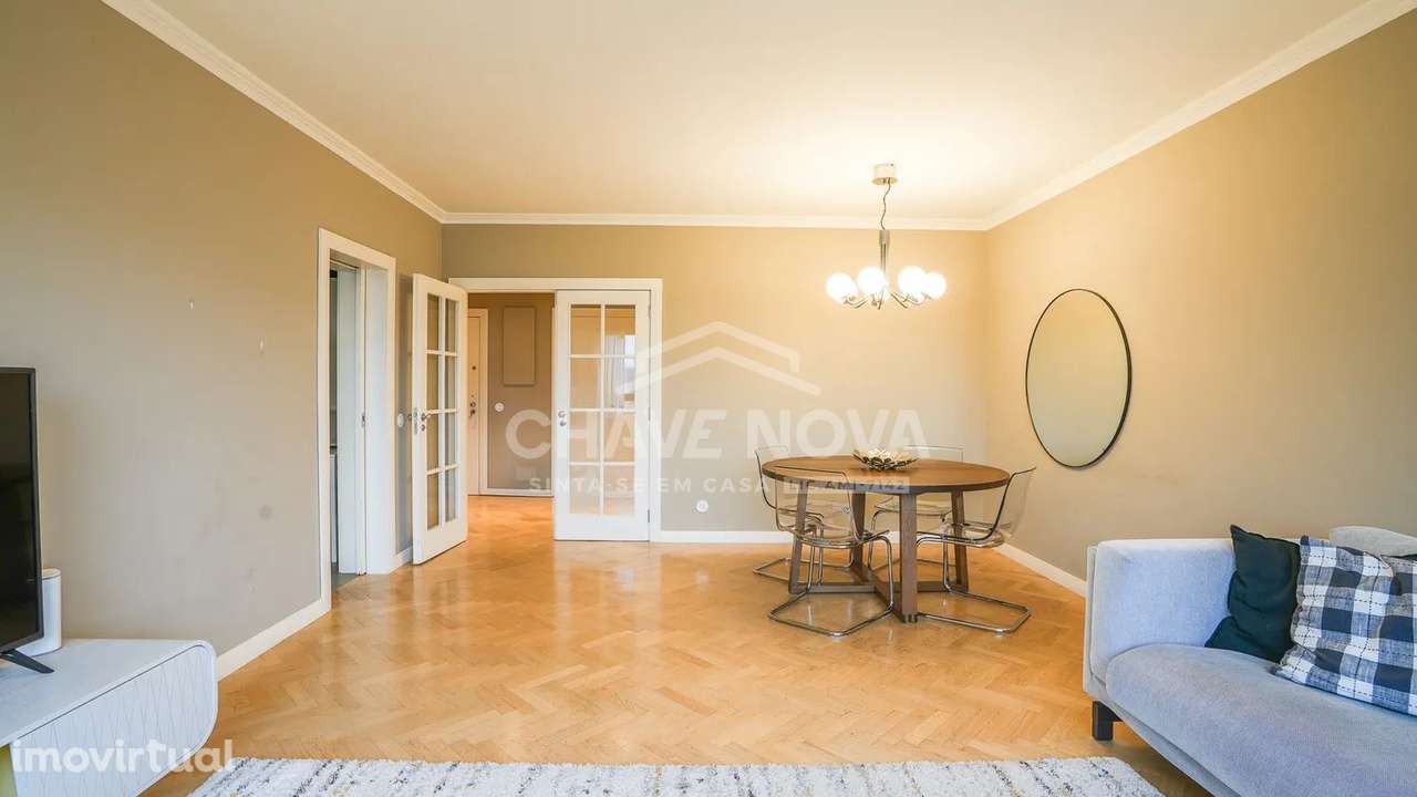 T2 Renovado c/ Lugar de Garagem na Afurada - Grande imagem: 4/26