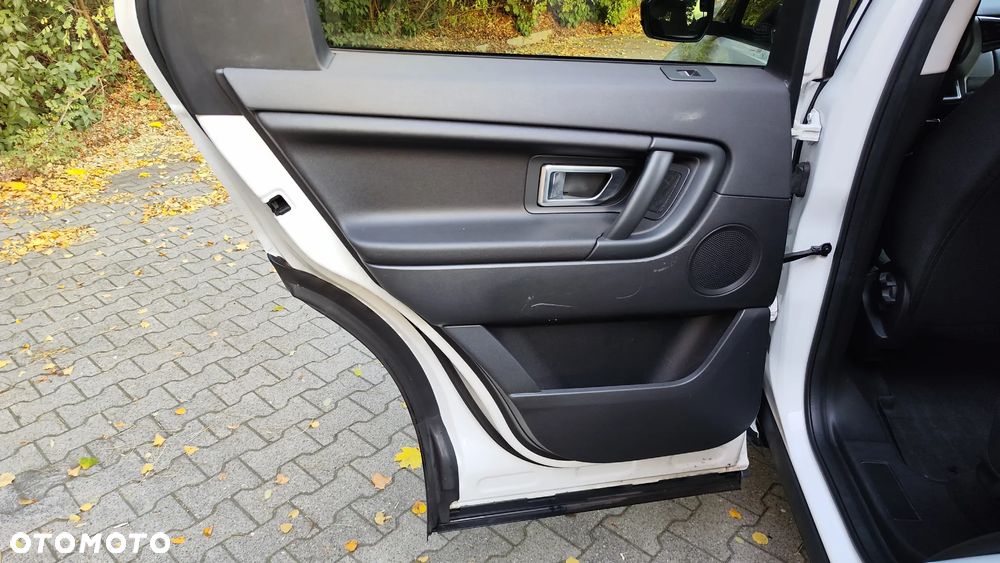 Land Rover Discovery Sport 2.0 eD4 Pure - 23