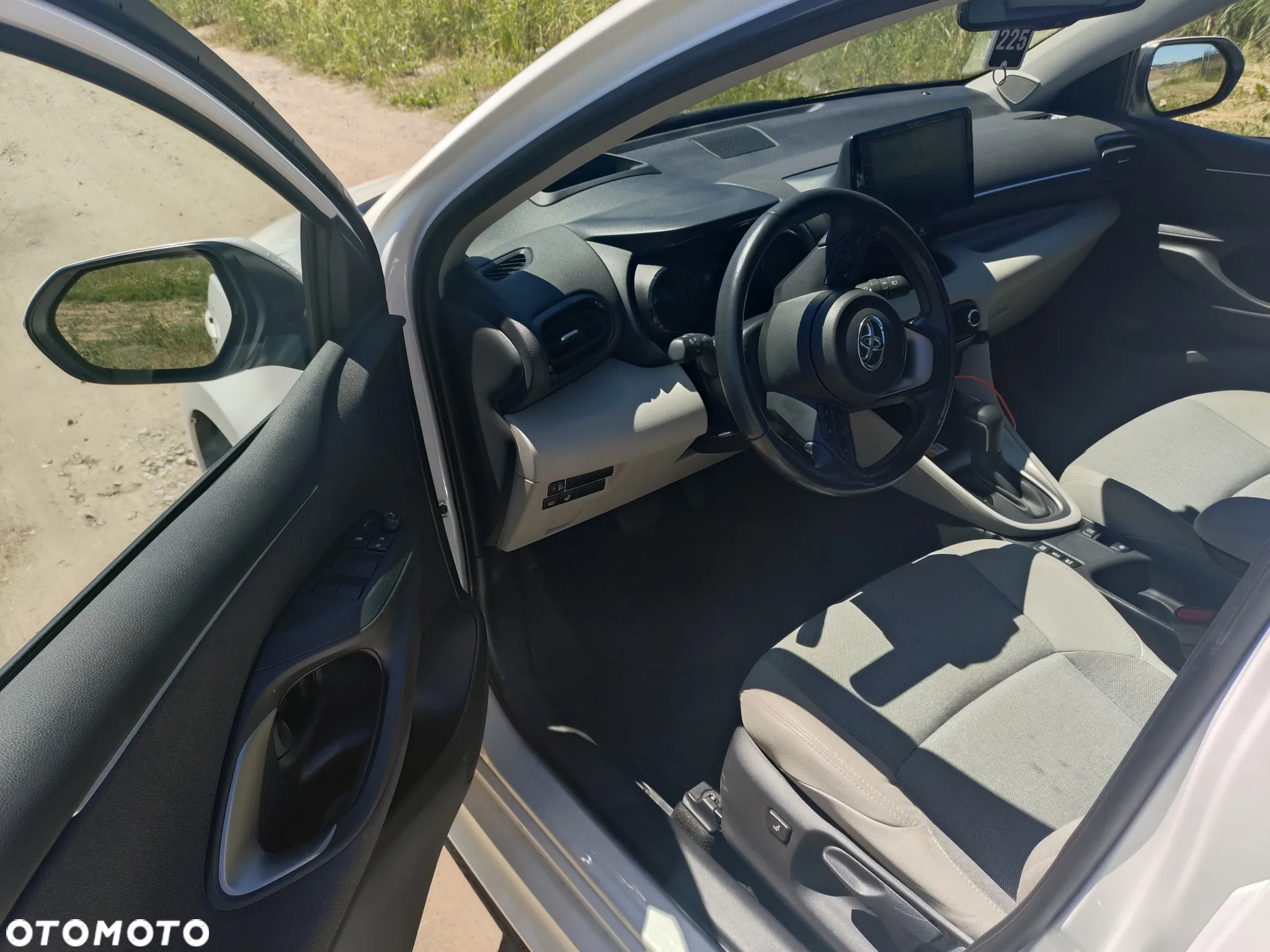 Toyota Yaris - 5