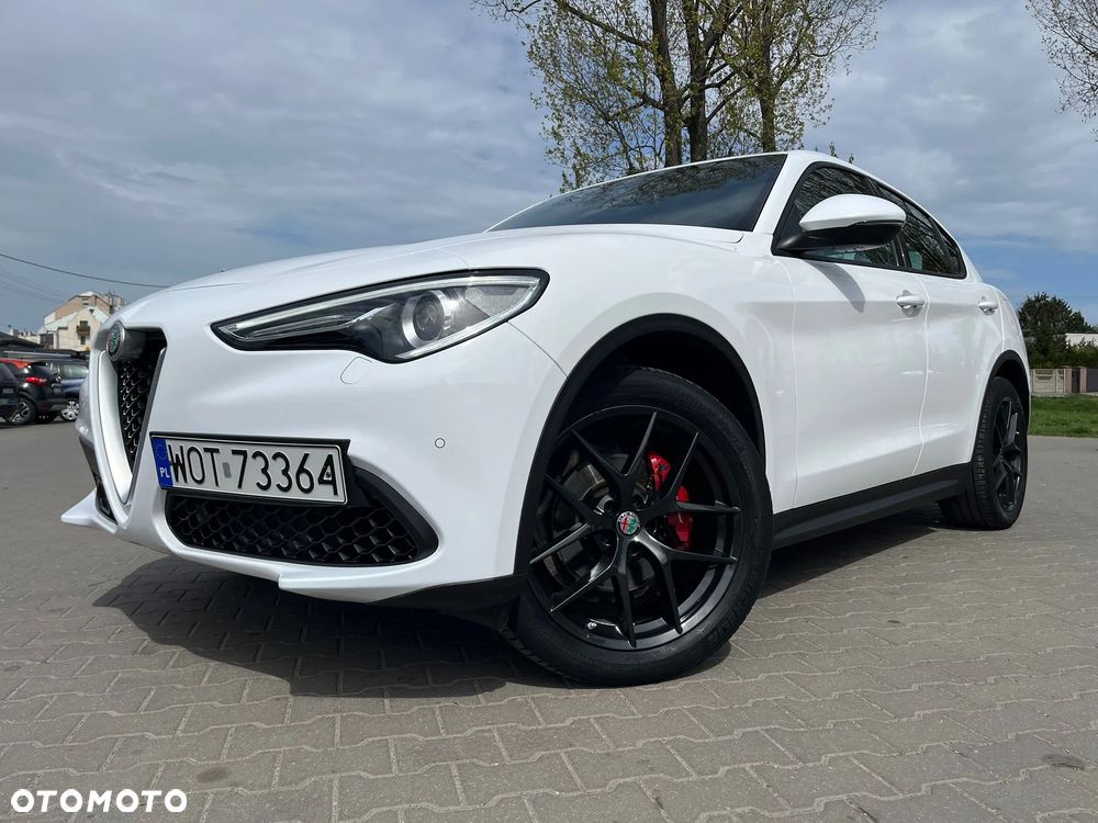Alfa Romeo Stelvio - 33