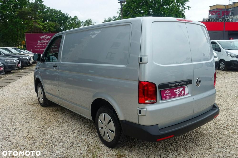 Volkswagen Transporter - 10