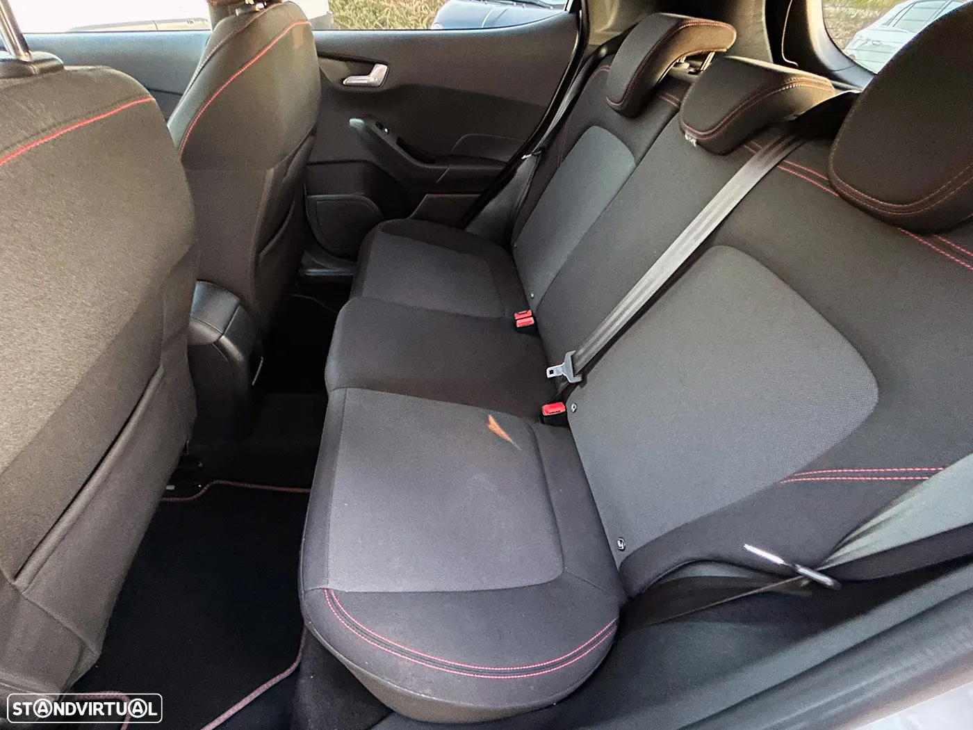 Ford Fiesta 1.0 EcoBoost ST-Line X - 19