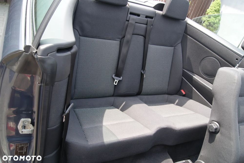 Opel Astra 1.9 CDTI DPF Sport - 10