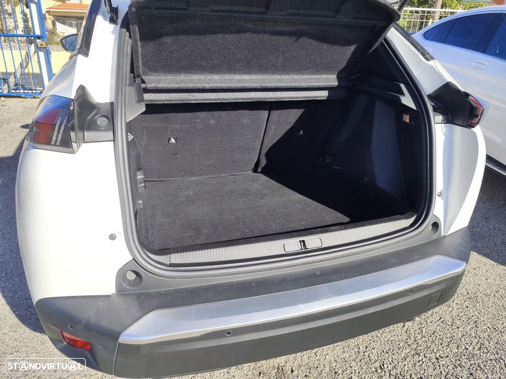 Peugeot 2008 1.5 BlueHDi Allure - 10