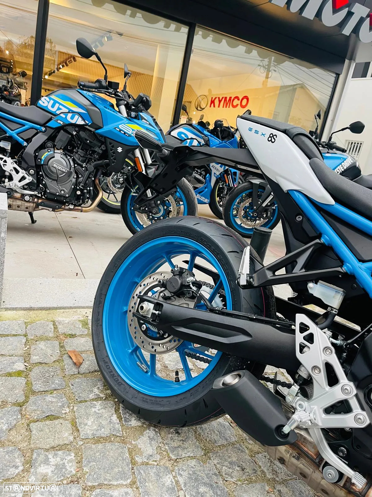 Suzuki GSX 8 S - 6