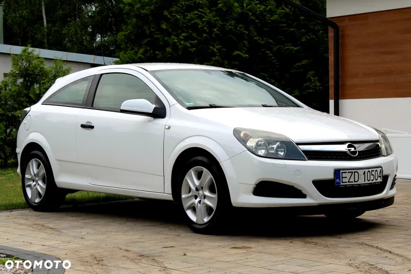 Opel Astra GTC 1.6 Catch me - 14