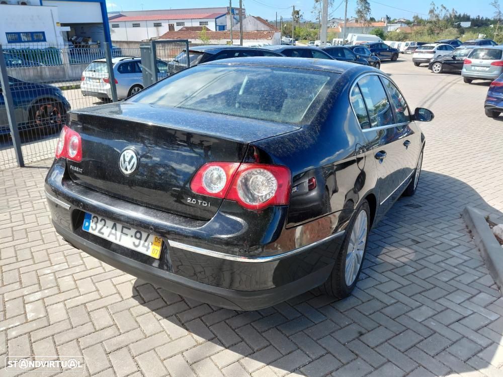 VW Passat 2.0 TDI Confortline - 3