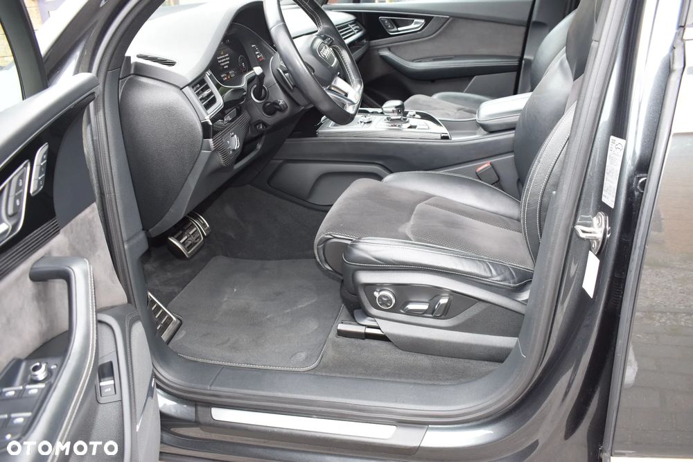 Audi SQ7 4.0 TDI Quattro Tiptronic - 10