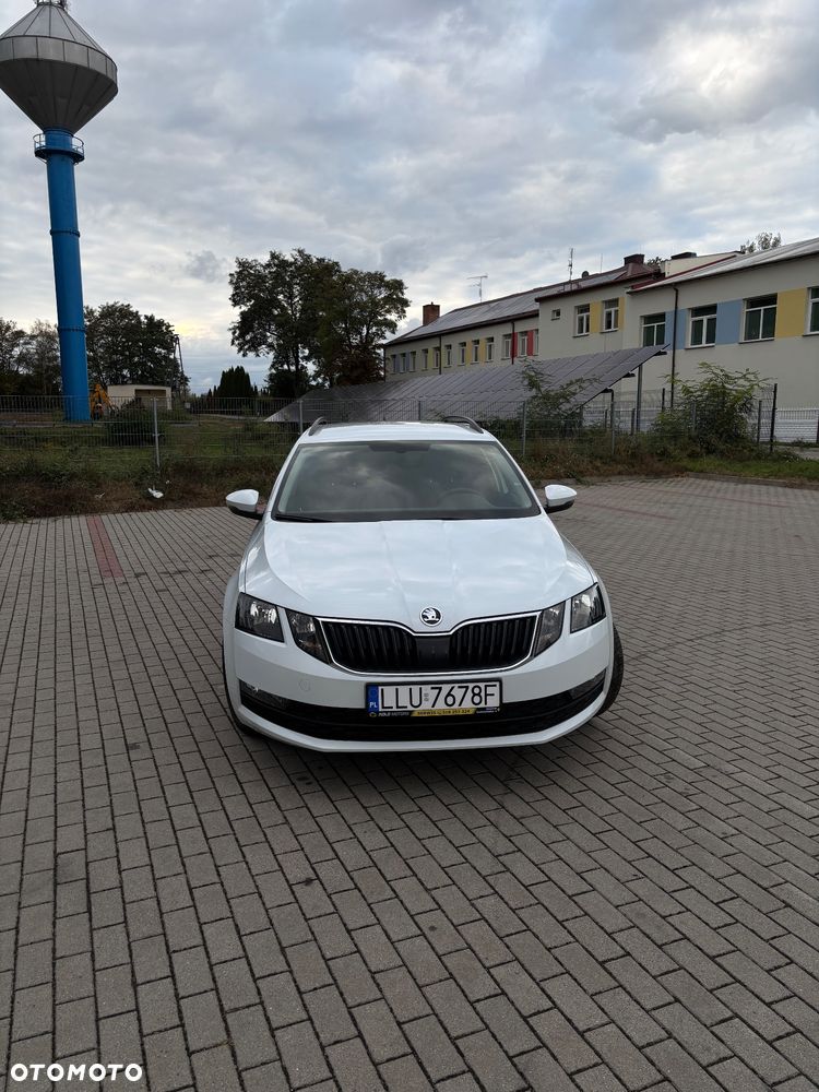 Skoda Octavia 2019 photo 3