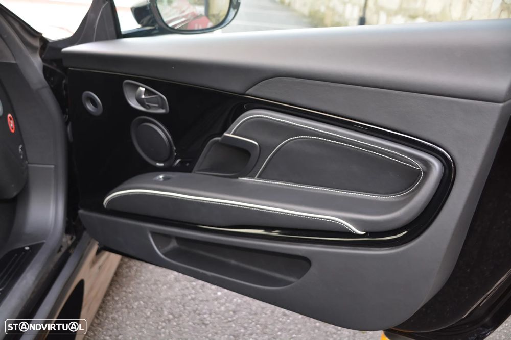 Aston Martin DBS Coupe Superleggera - 51