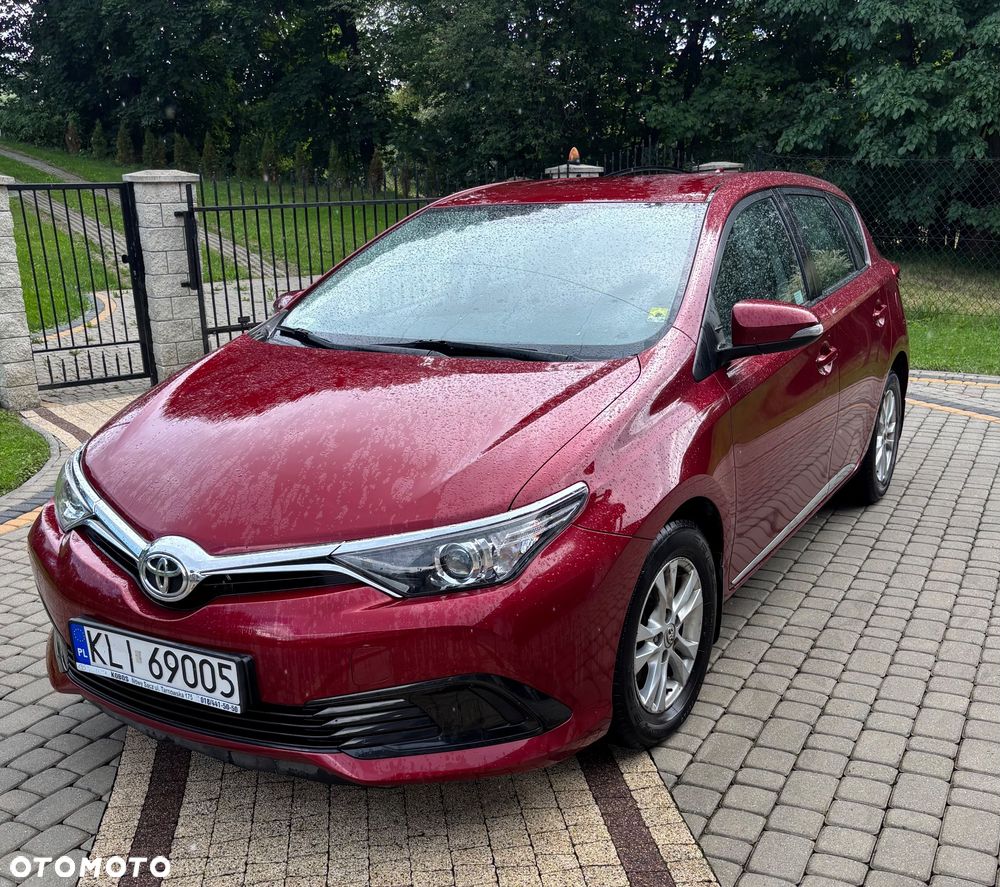 Toyota Auris 1.33 VVT-i Active - 1