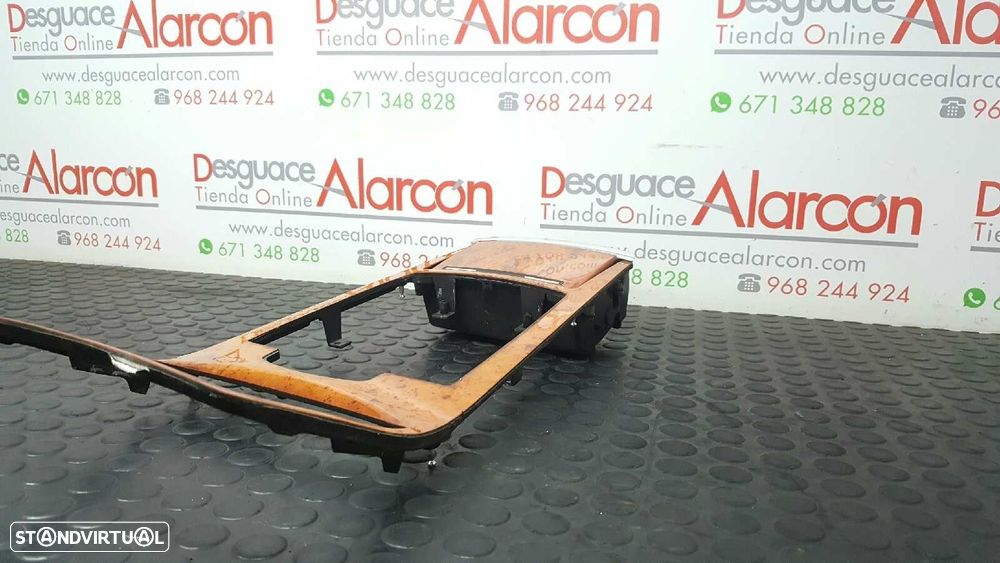 TAPA DA ALAVANCA DE MUDANÇA AUDI A8 (4E2) 4.0 TDI QUATTRO - 1