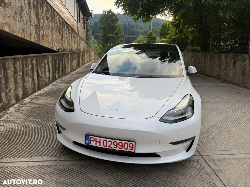 Tesla Model 3 Performance - 14