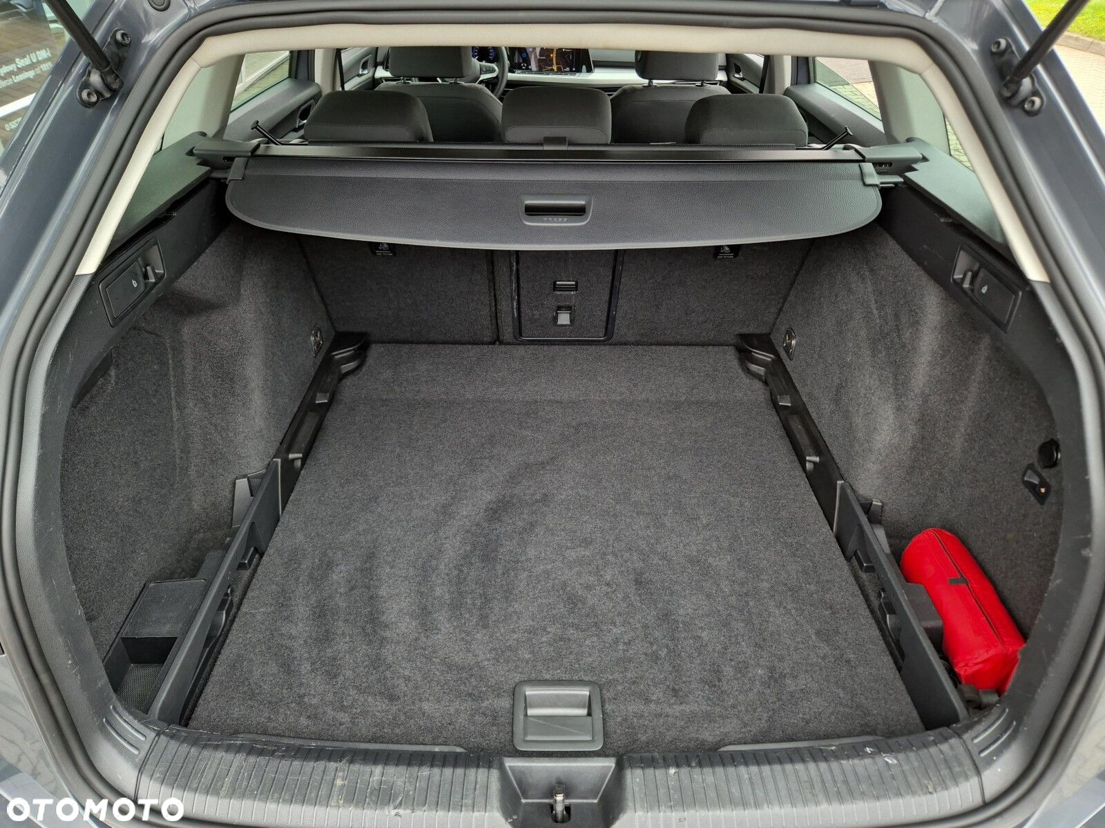 Volkswagen Golf - 31