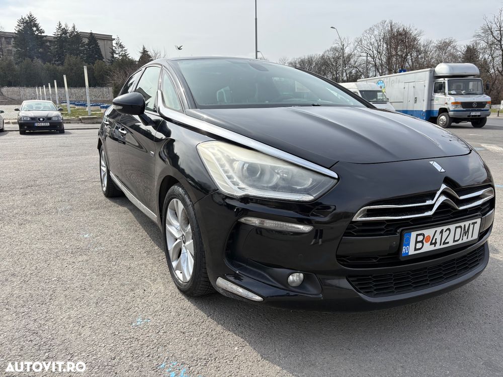 Citroën DS5 2.0 HYbrid4 Airdream Sport Chic - 2