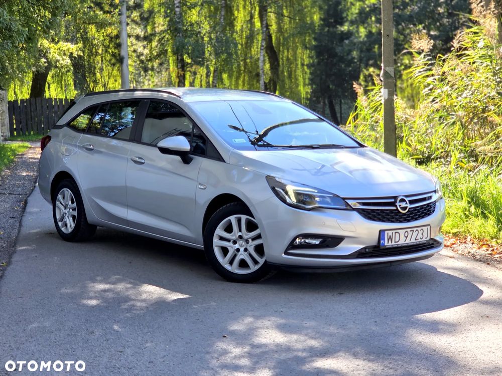 Opel Astra 1.6 CDTI Elite - 18