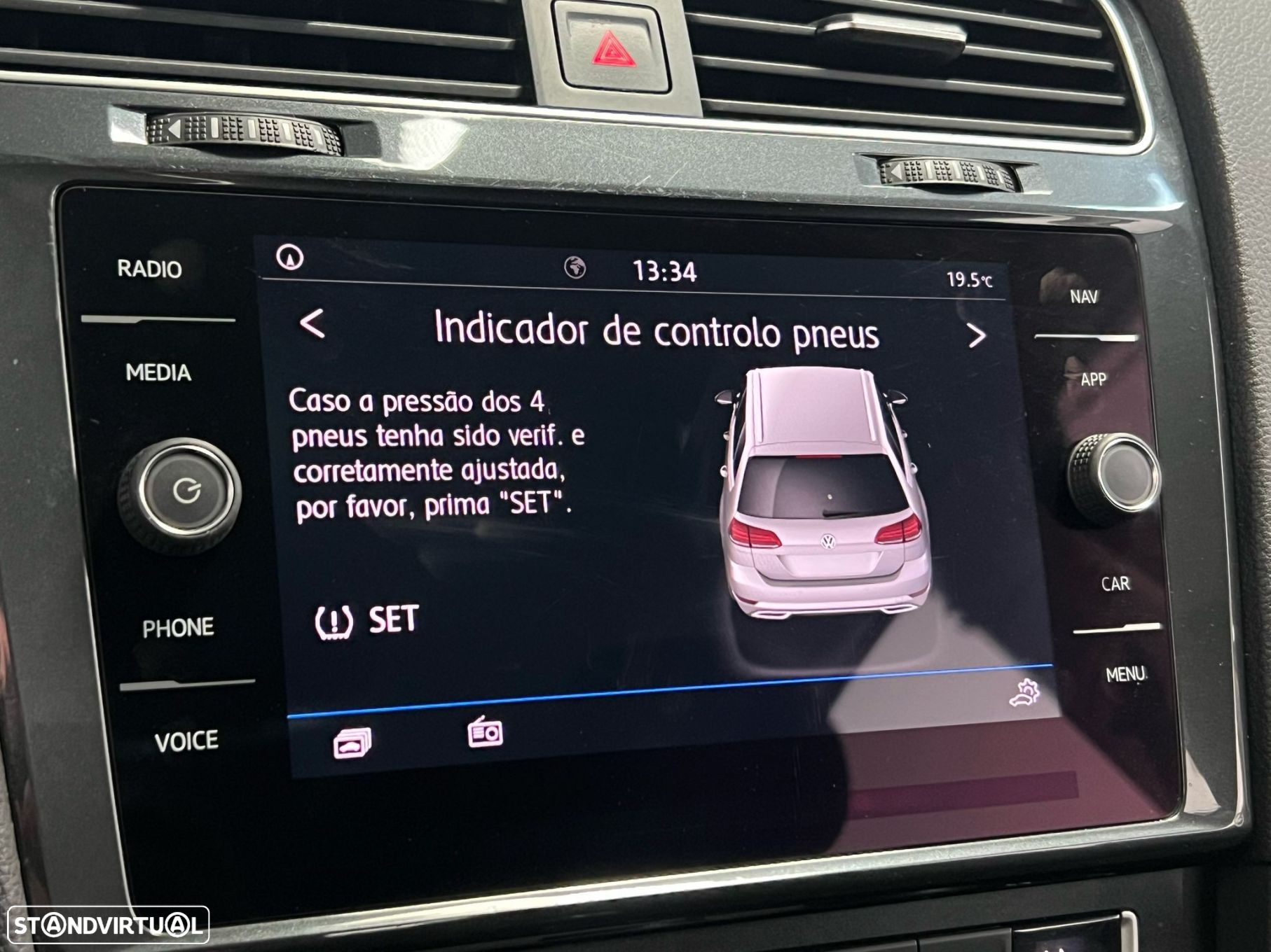 VW Golf Variant 1.6 TDi Confortline - 14