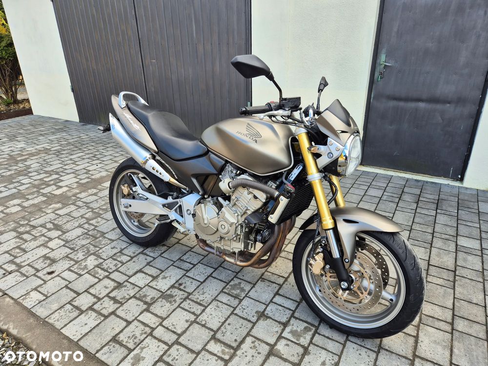 Honda Hornet - 2