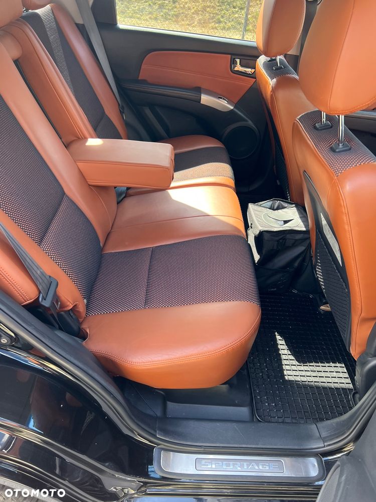 Kia Sportage - 14