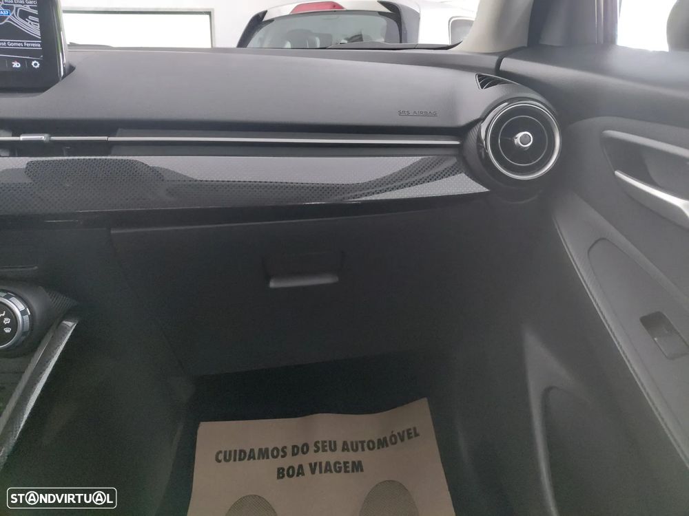 Mazda 2 1.5 Sky-G Evolve Navi - 29
