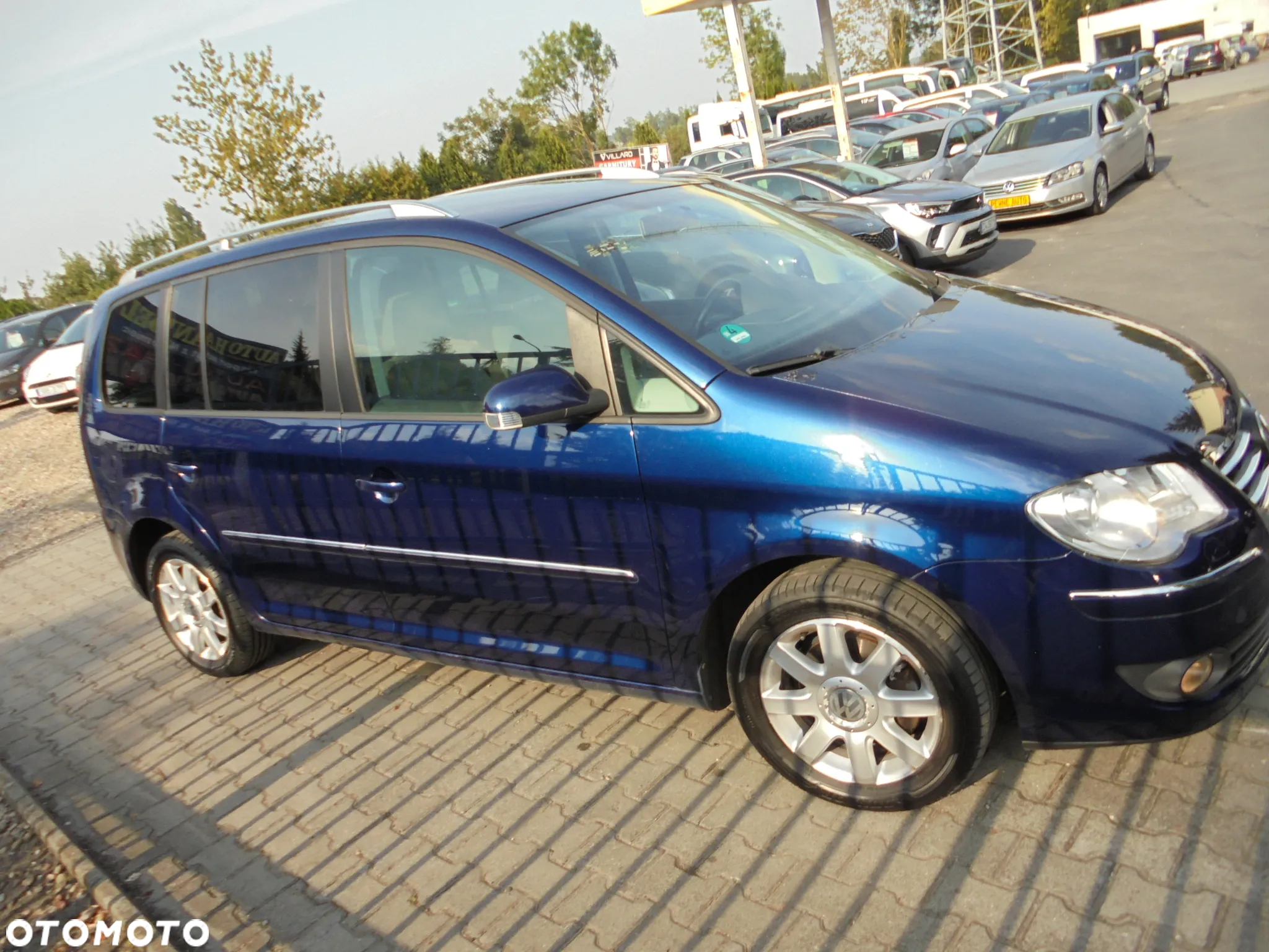 Volkswagen Touran 1.4 TSI Comfortline - 28