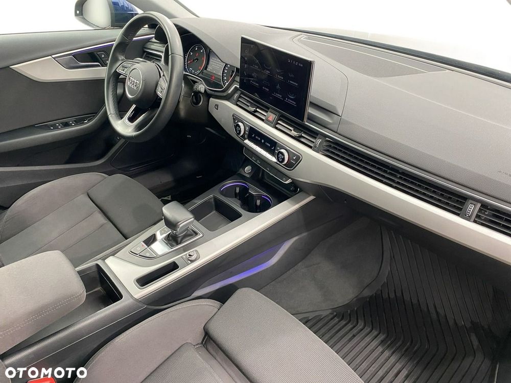 Audi A4 Avant - 15