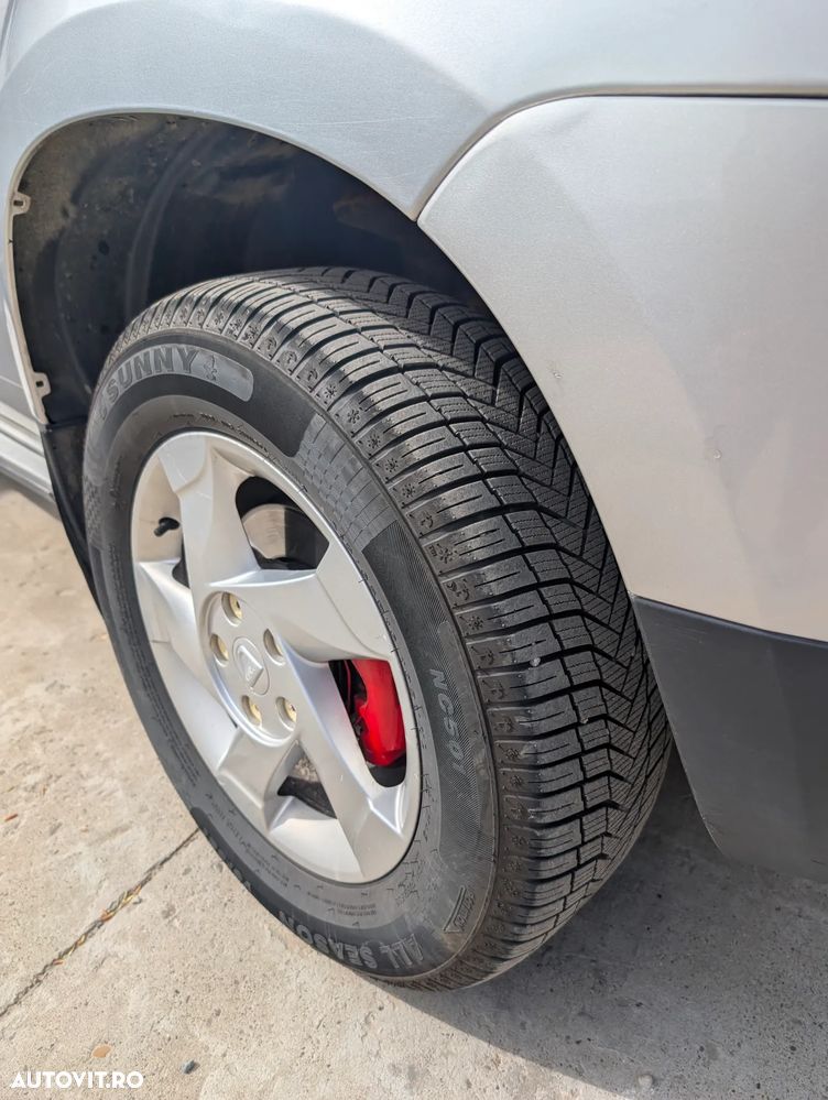 Dacia Duster dCi 110 FAP 4x4 Prestige - 6
