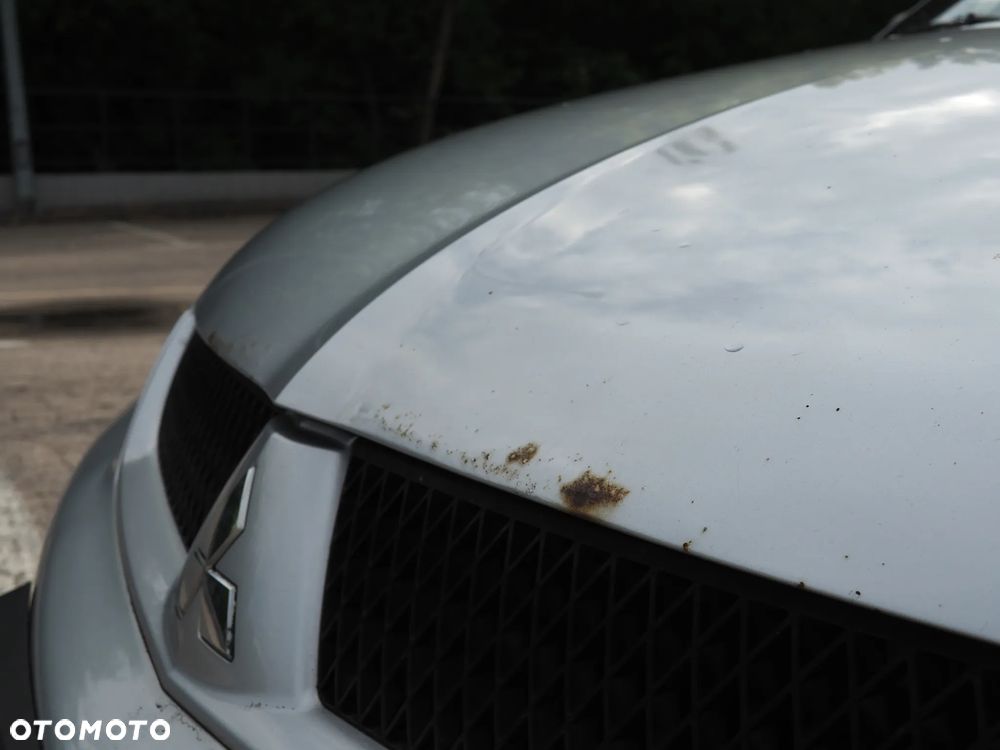 Mitsubishi Lancer - 14