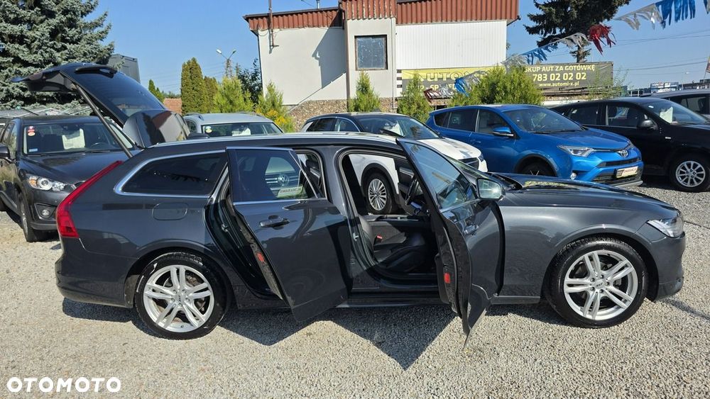 Volvo V90 - 21
