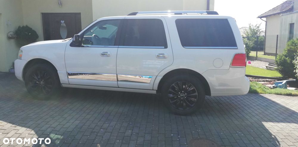 Lincoln Navigator 5.4 L 4x4 - 2