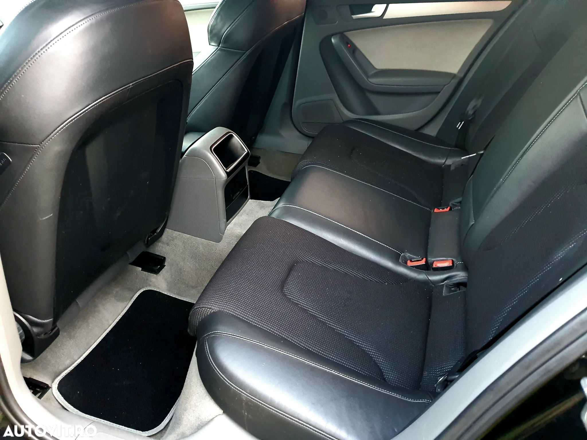 Audi A4 2.0 TDI B8 - 14