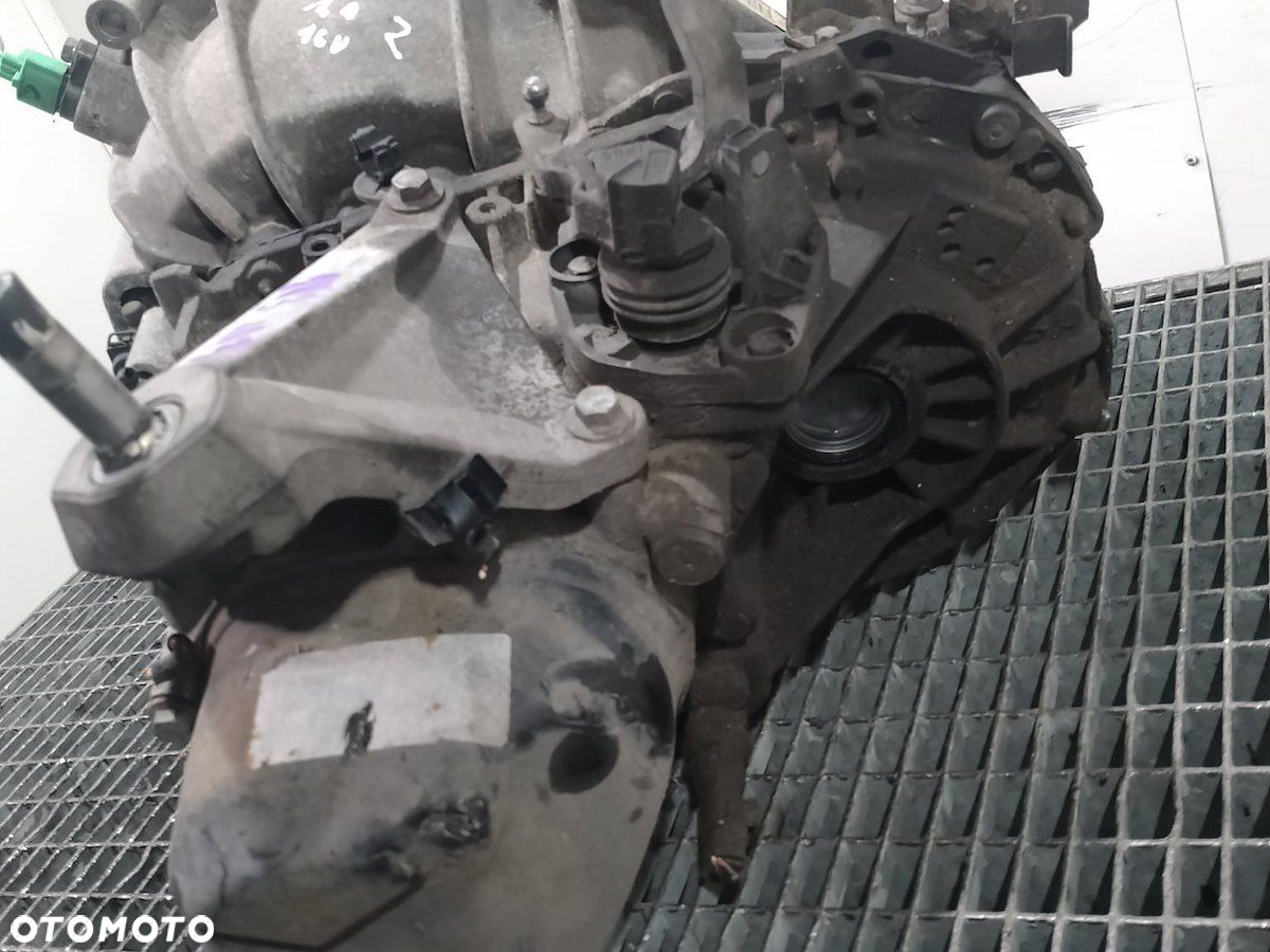 SKRZYNIA BIEGÓW MANUALNA NISSAN NOTE ( 05-12 ) JH3103 1.4 16V - 3