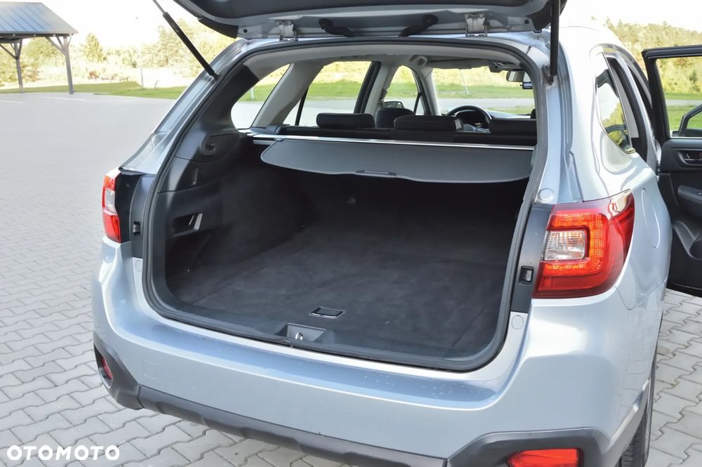 Subaru Outback 2.0D Active Lineartronic - 9