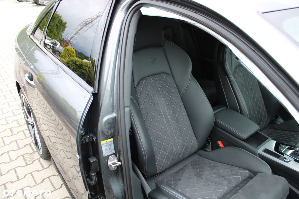 Audi A4 Limousine 40 TFSI mHEV Quattro S Line S tronic - 26