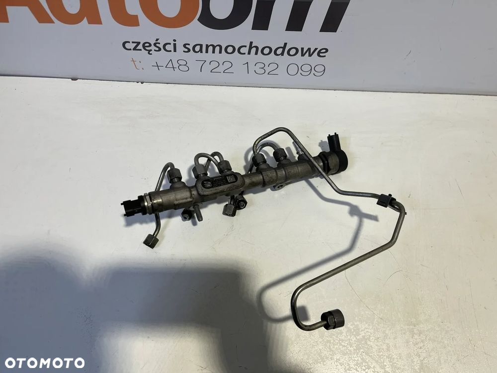 Listwa wtryskowa Jaguar xf G4D39D280AA - 1