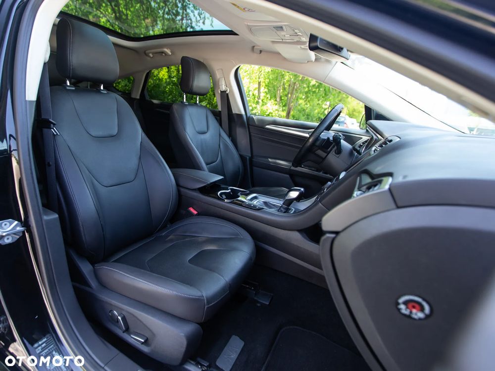 Ford Mondeo 2.0 TDCi Titanium PowerShift - 16