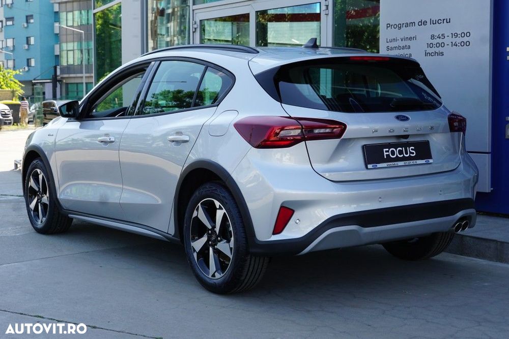 Ford Focus - 5