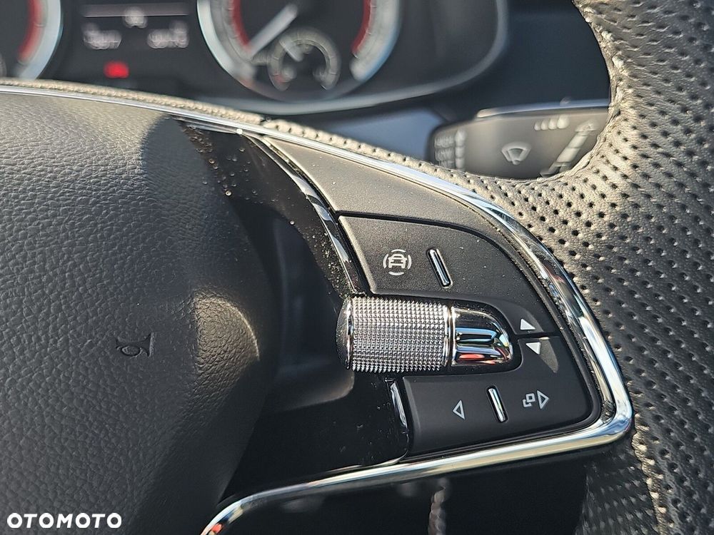 Skoda Scala 1.0 TSI Monte Carlo - 17