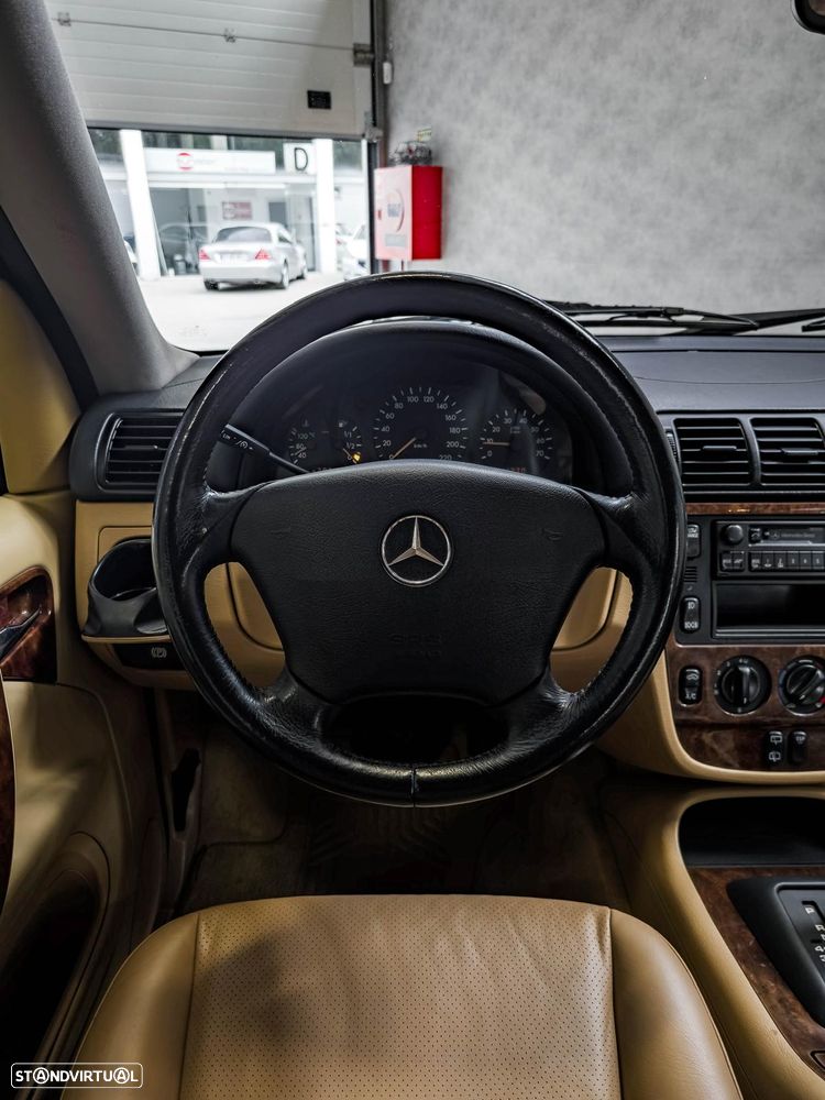 Mercedes-Benz ML 320 Standard - 12