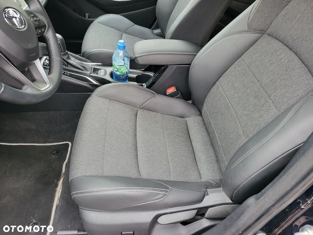 Toyota Corolla - 7