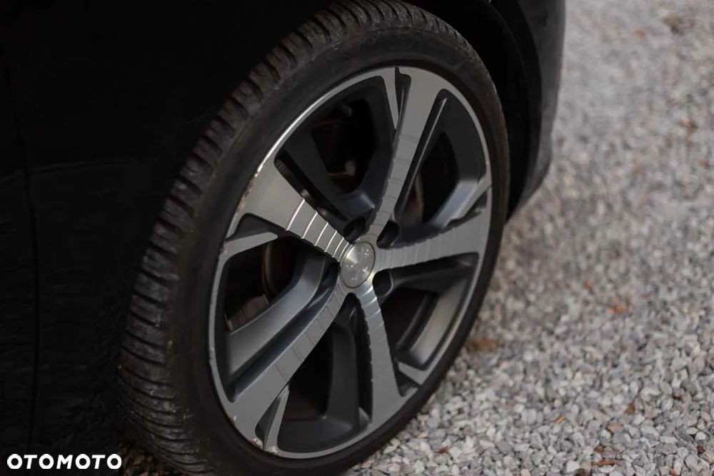 Peugeot 308 BlueHDi FAP 180 EAT8 Stop & Start GT - 28