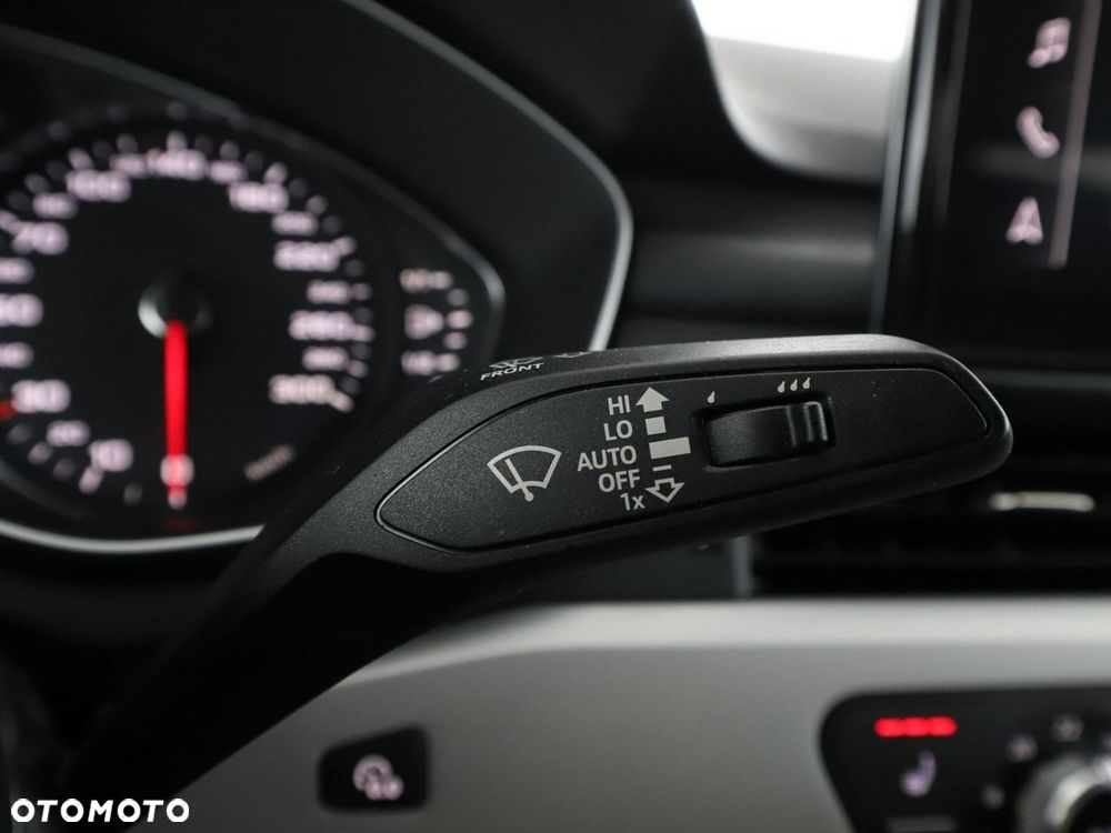 Audi A4 Limousine 35 TFSI mHEV S Line S tronic - 34
