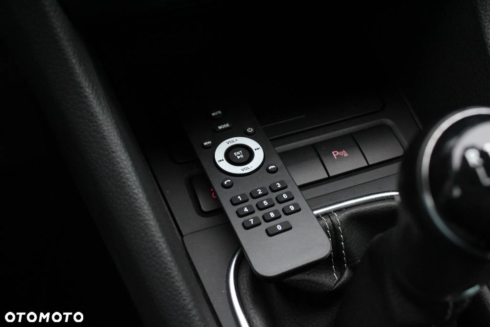 Volkswagen Golf 1.2 TSI BlueMotion Technology MATCH - 18