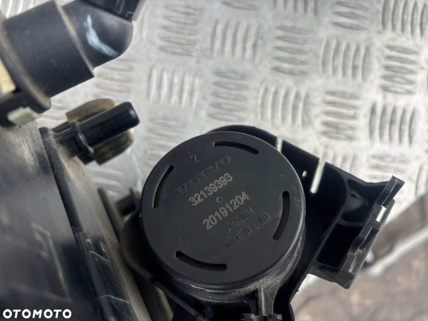 VOLVO XC60 II FILTR WĘGLOWY HYBRYDA 31478802 32139393 - 4