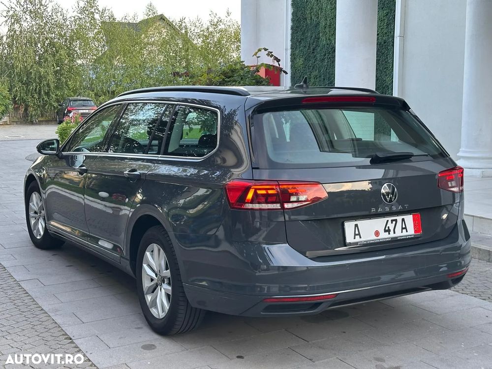 Volkswagen Passat - 3